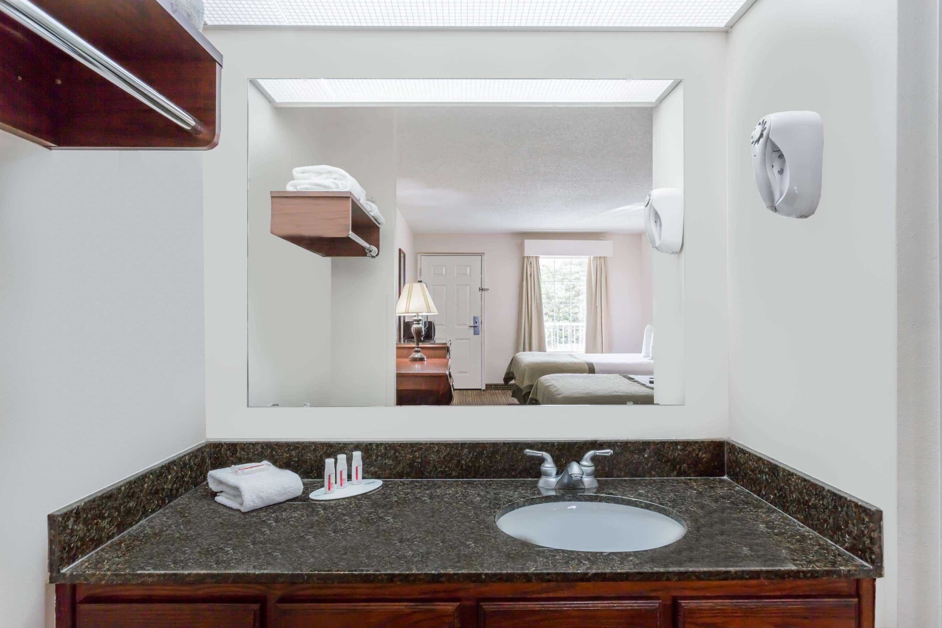 Baymont By Wyndham Eden Motel Ngoại thất bức ảnh