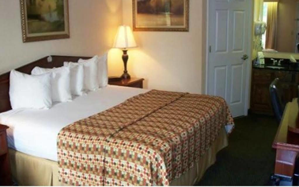 Baymont By Wyndham Eden Motel Ngoại thất bức ảnh