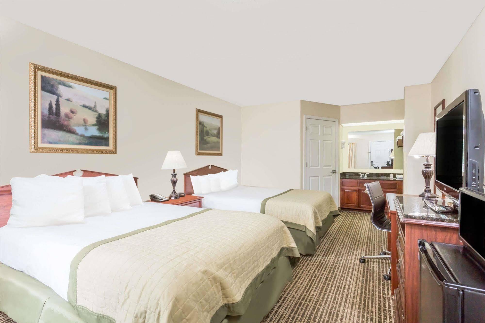 Baymont By Wyndham Eden Motel Ngoại thất bức ảnh